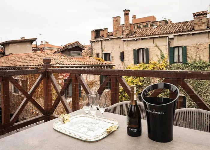 Salmaso Apartments